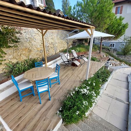 La Crique De L'Evole Apartment Neuchâtel Exterior foto